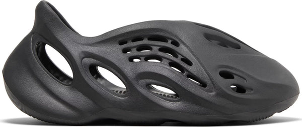 Yeezy Foam RNR 'Onyx' – The Sneaker CA